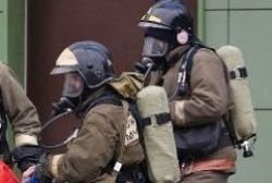 Спасатели МЧС России ликвидировали пожар в муниципальном многоквартирном жилом доме в Топкинском МО