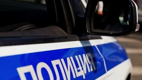 Топкинские полицейские оперативно вернули похищенный телефон местному жителю